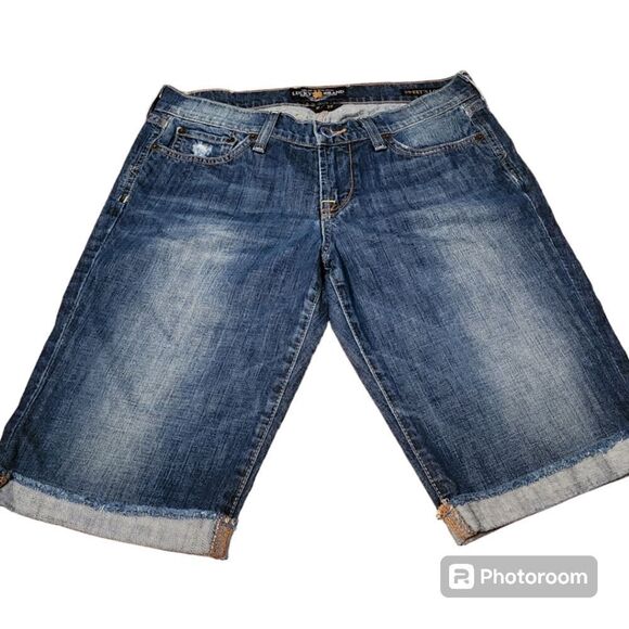 Lucky Brand Sweet N Low Bermuda Denim Shorts Size 8/29 - Picture 1 of 3